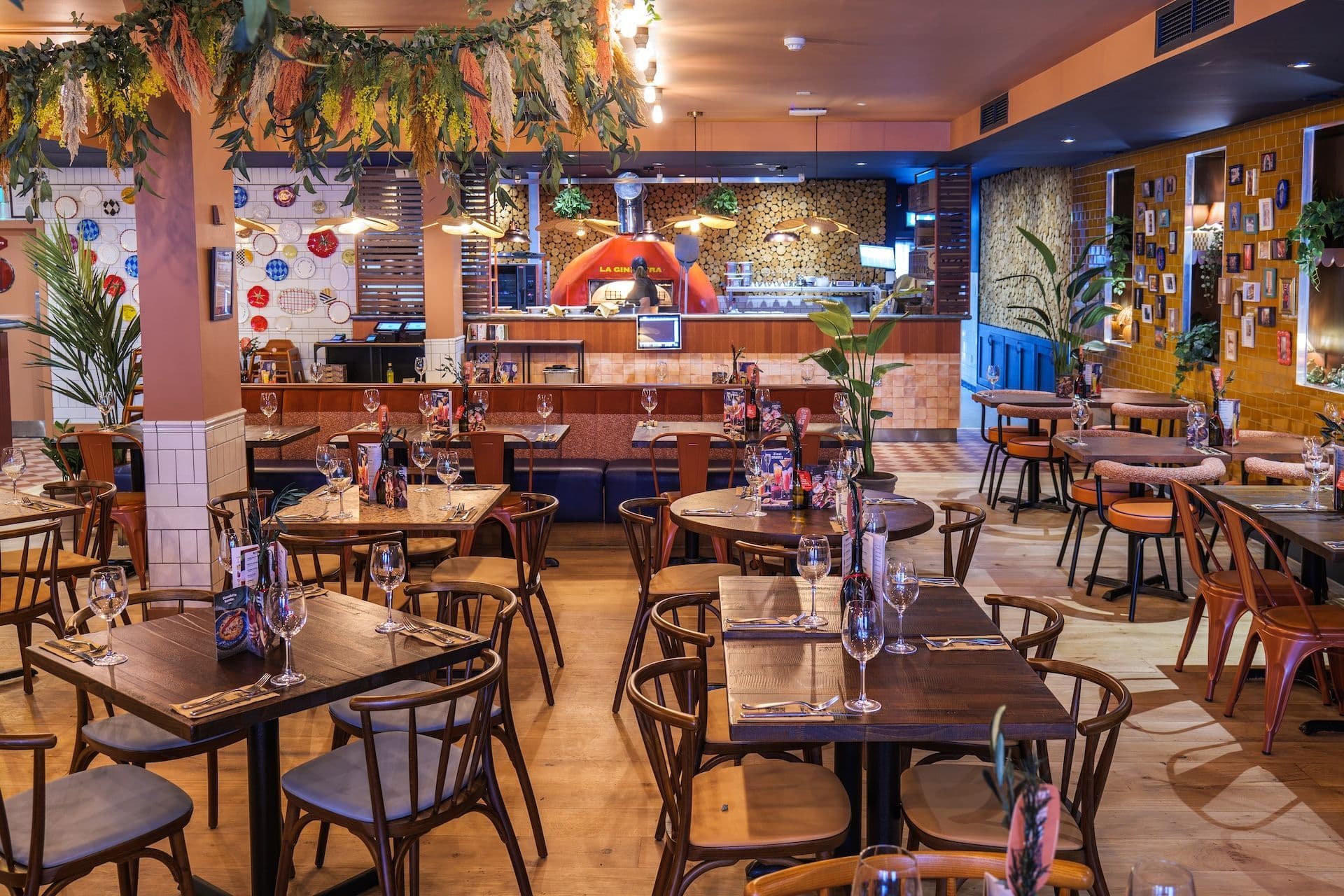 Zizzi Bromley interiors