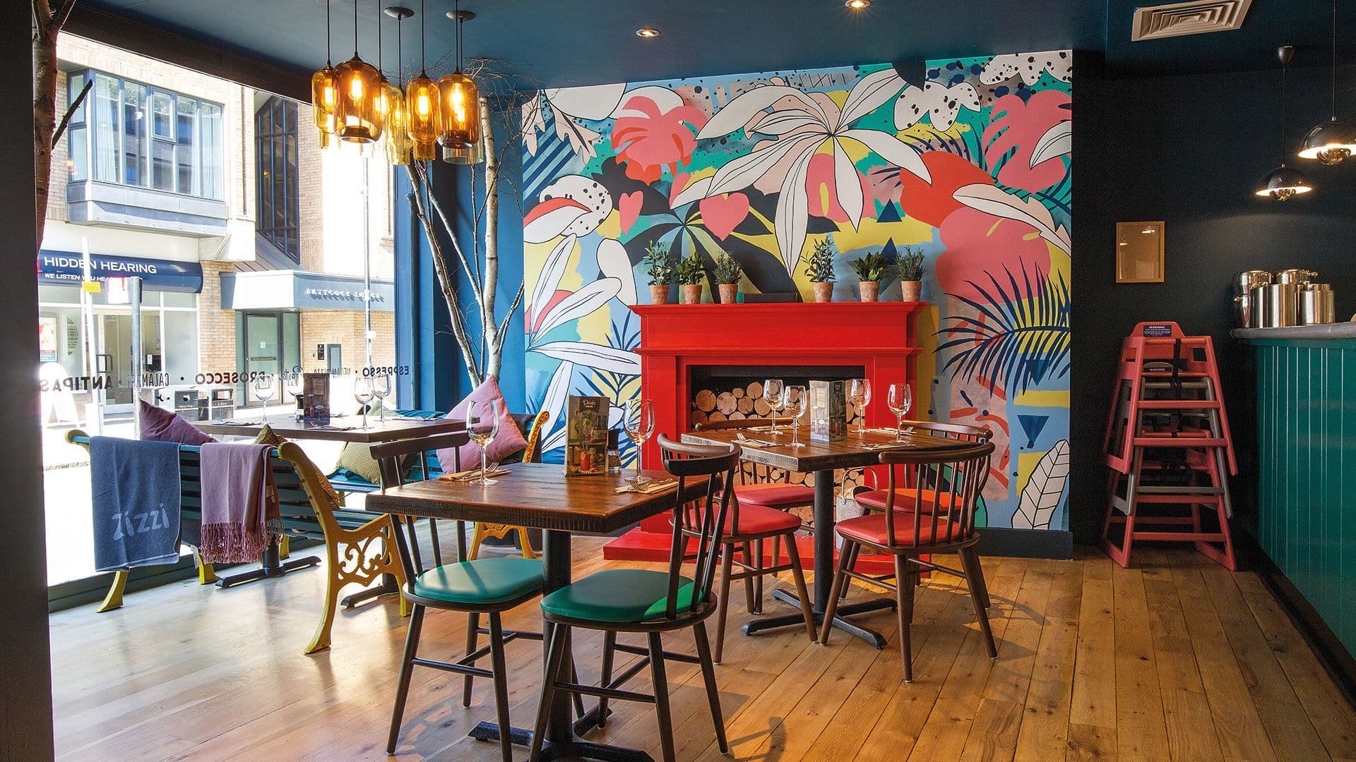 Zizzi Cambridge, Regents Street interiors