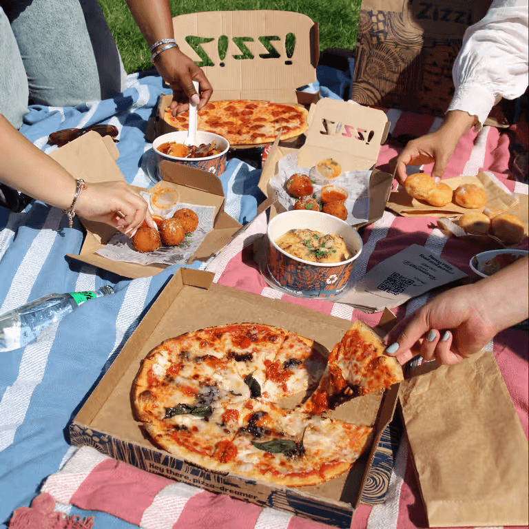 Alfresco Dining