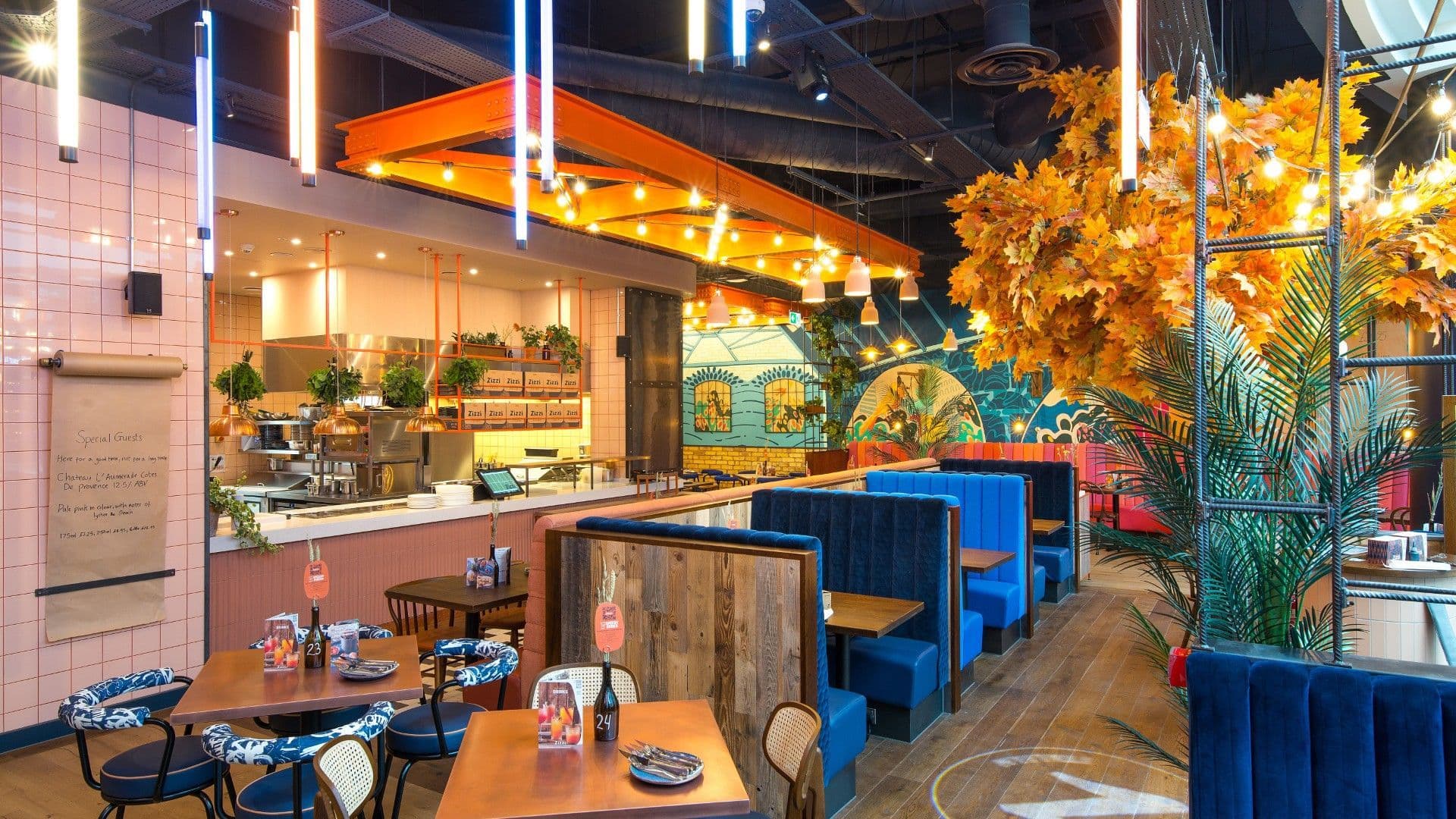 Table view of Zizzi Canary Wharf