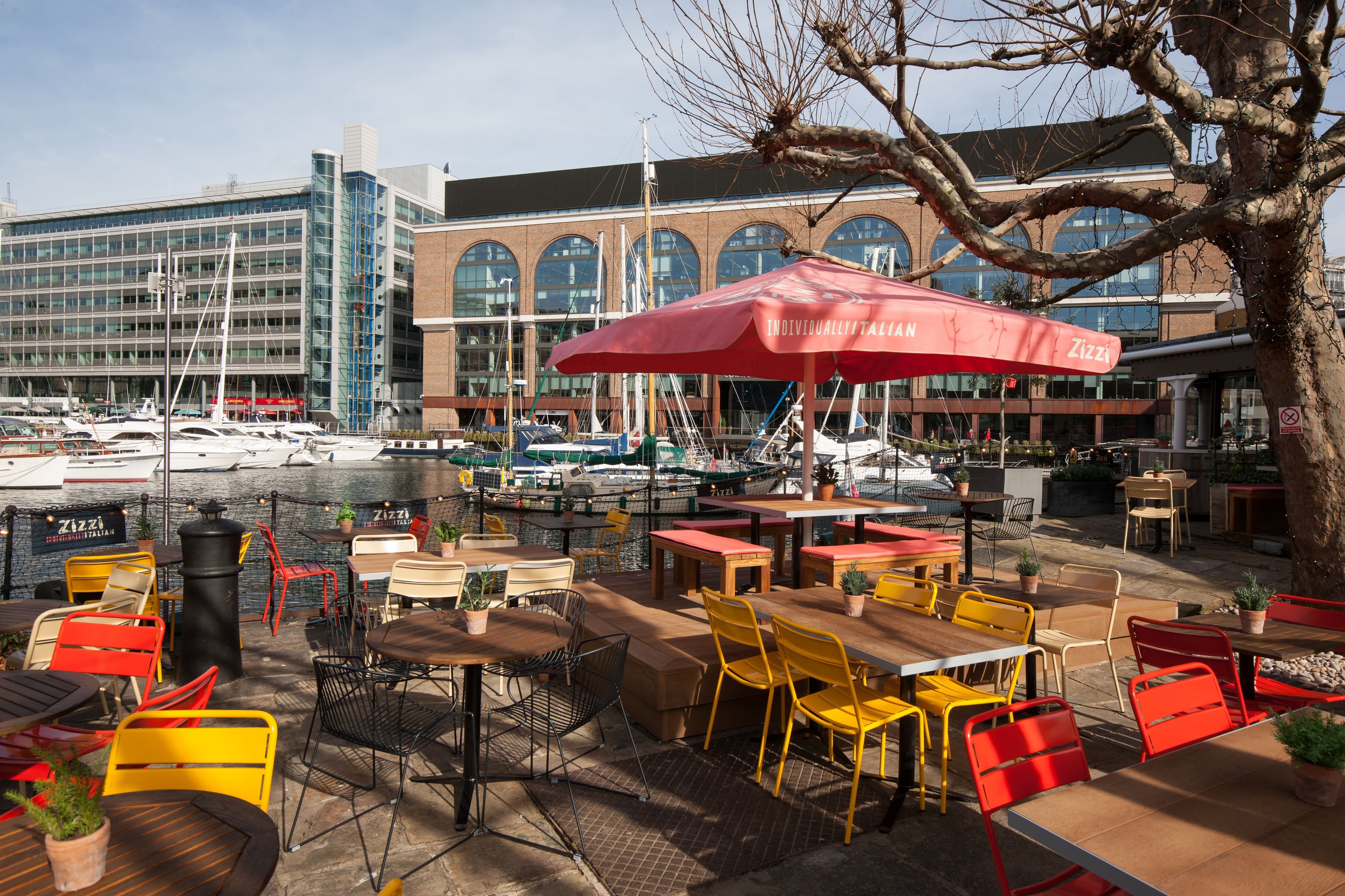 Outside seating by the marina at Zizzi St Katharine Docks