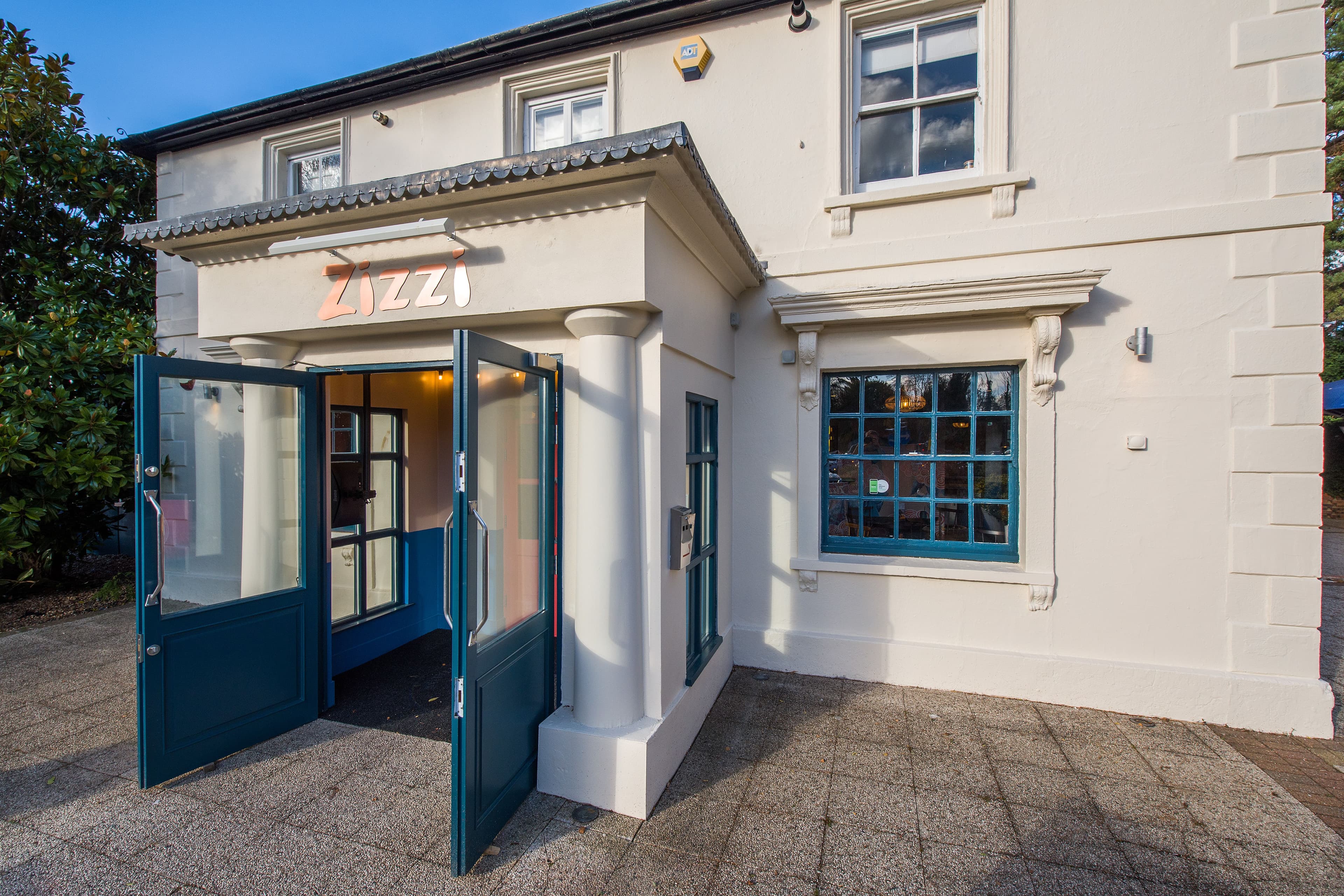 Zizzi Banstead exterior