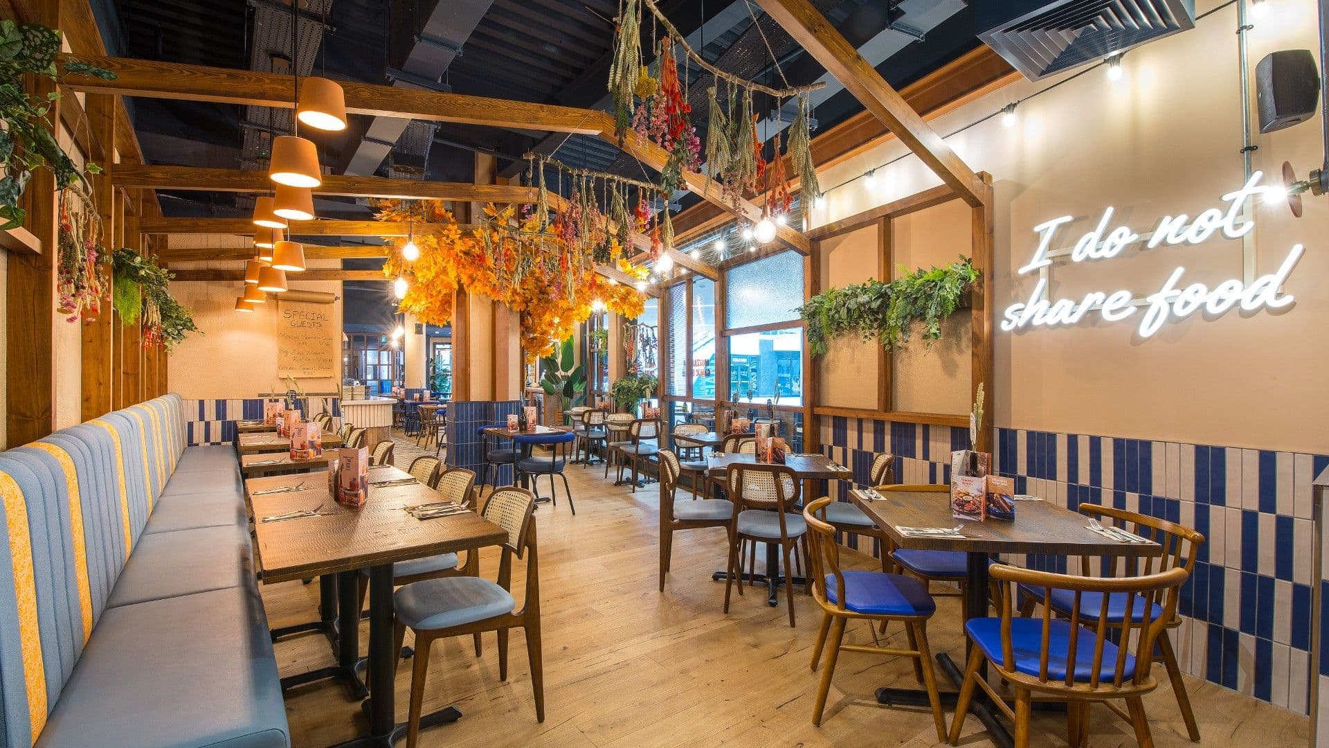 Table view of Zizzi Belfast Odyssey