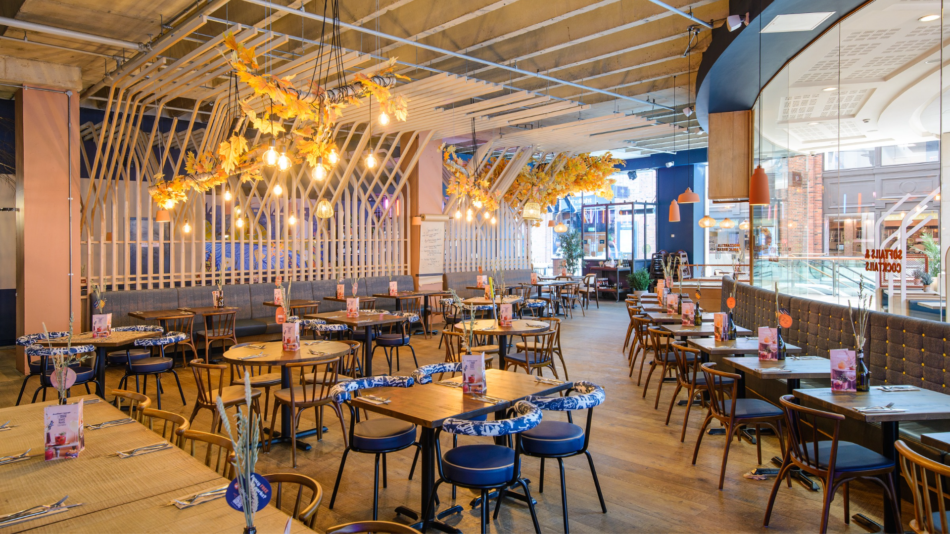 Zizzi Leeds The Light Interiors 