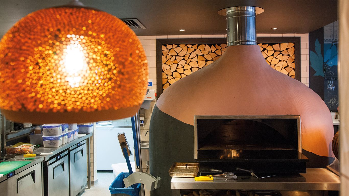 Zizzi Italian Restaurant Bath Italian in Bath City Centre