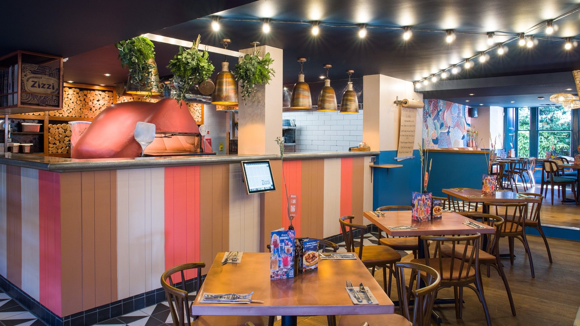 Dining room and Pizza oven Zizzi Banstead 