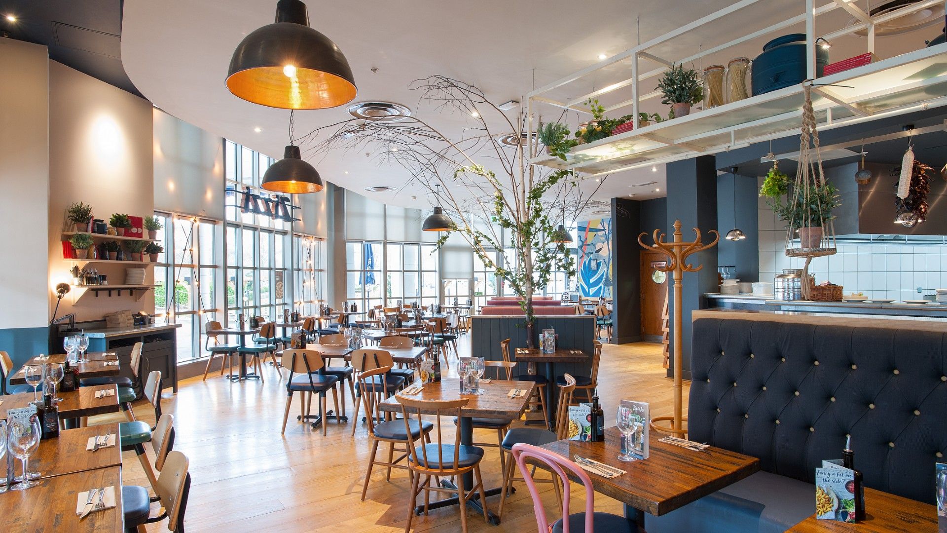 Table view of Zizzi Bluewater 