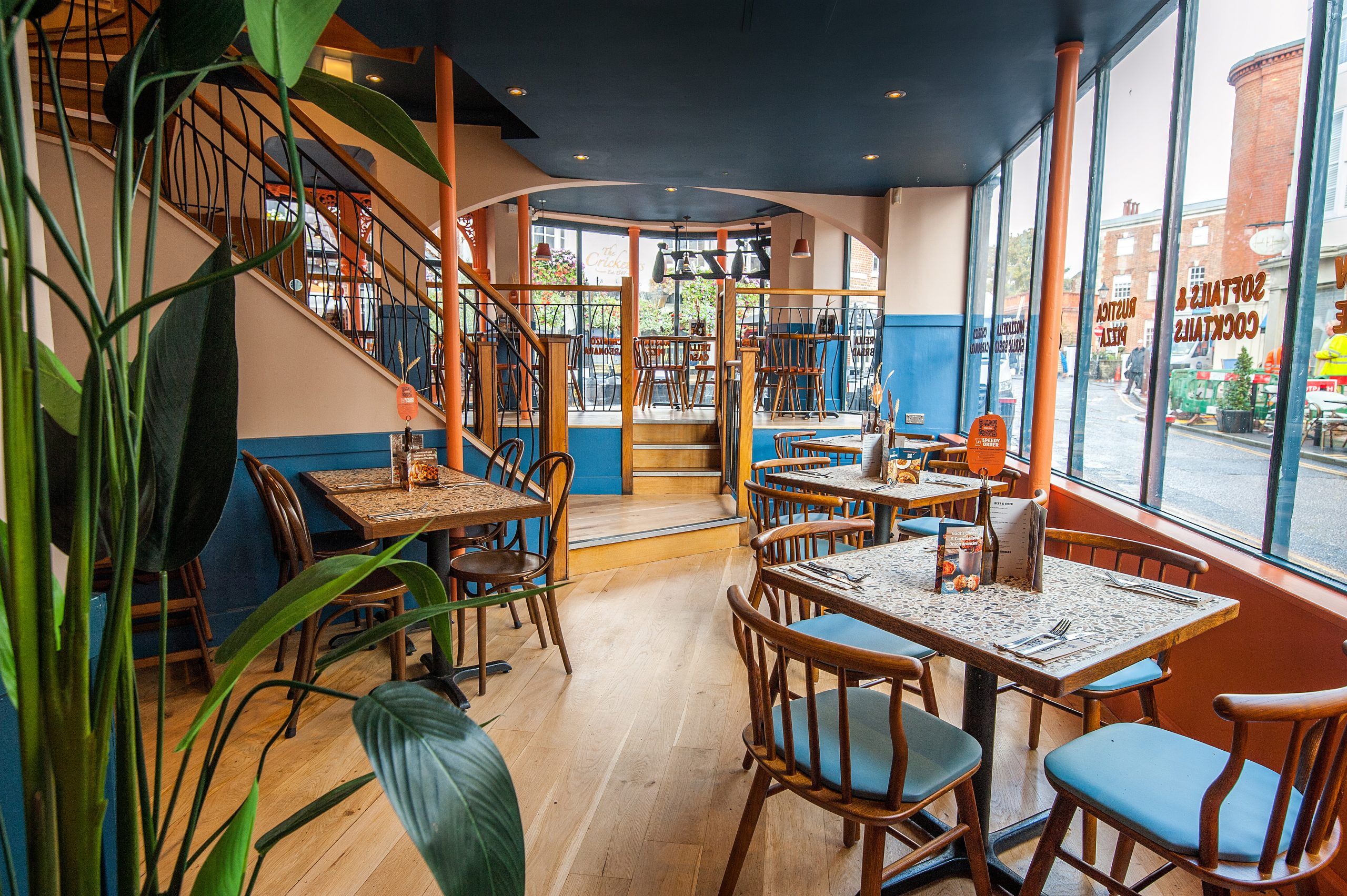 Zizzi Brighton interiors 