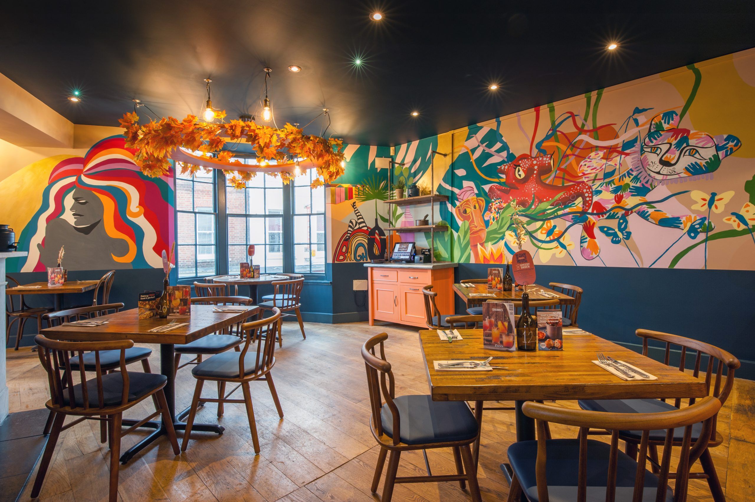Zizzi Brighton interiors 