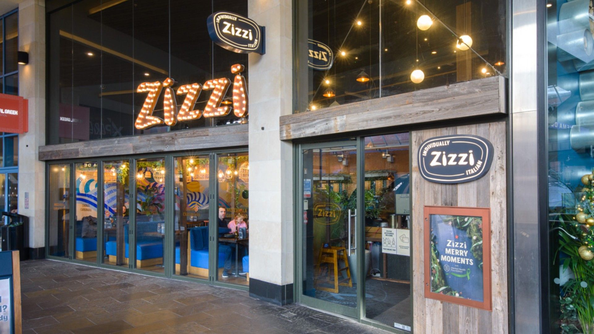 Exterior view Zizzi Bristol , Cabot Circus. 