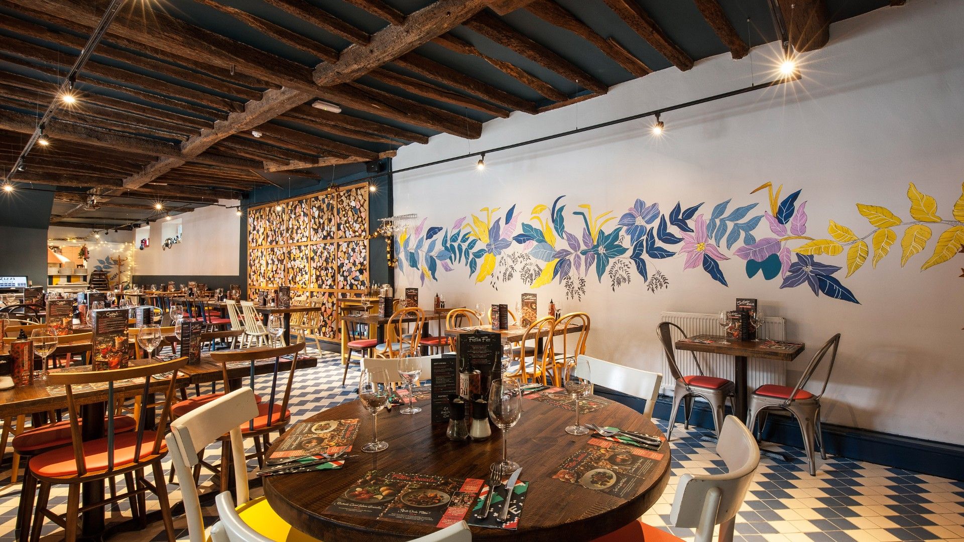 Table view of Zizzi Henley on Thames 