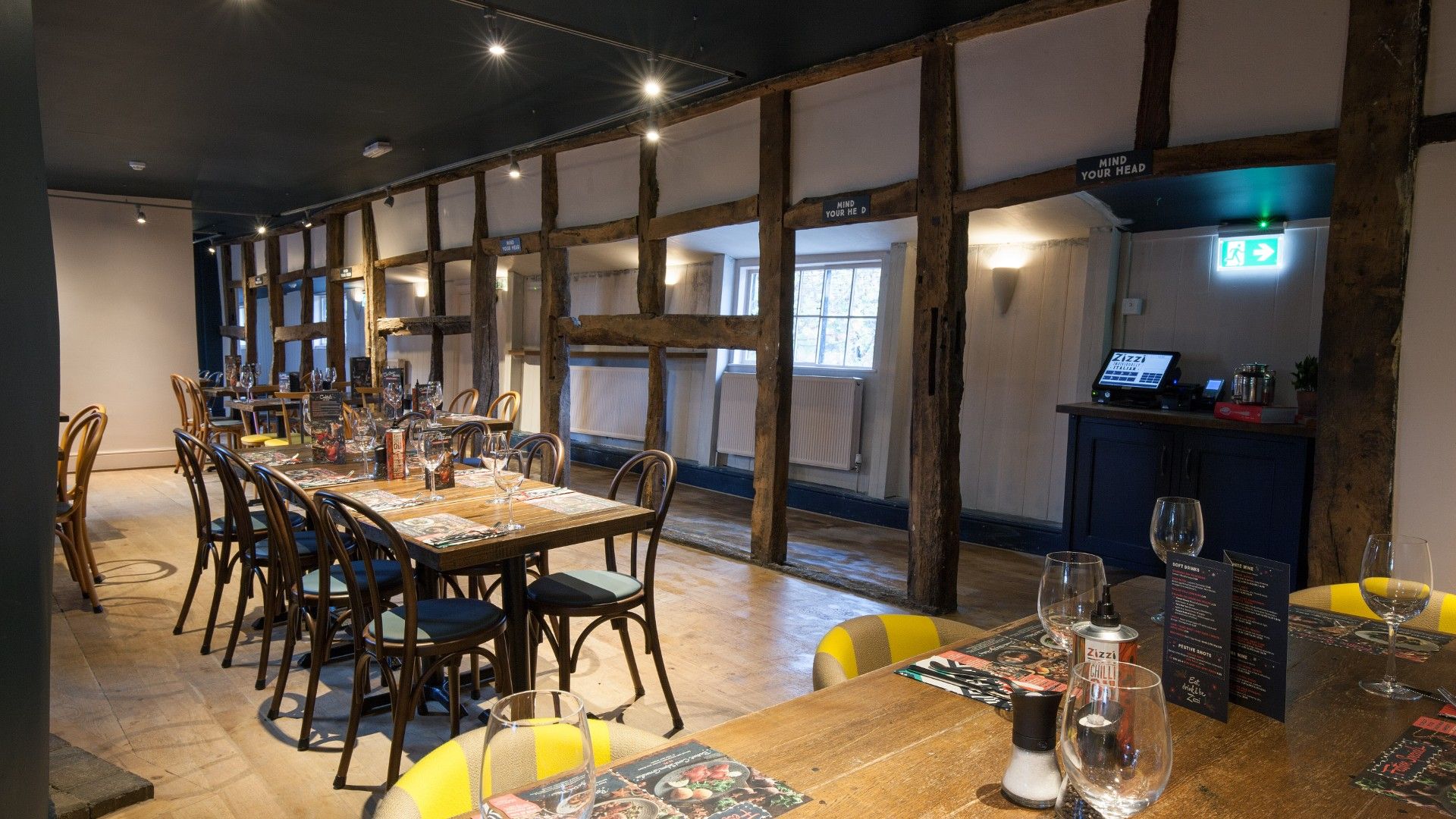 Table view of Zizzi Henley on Thames 