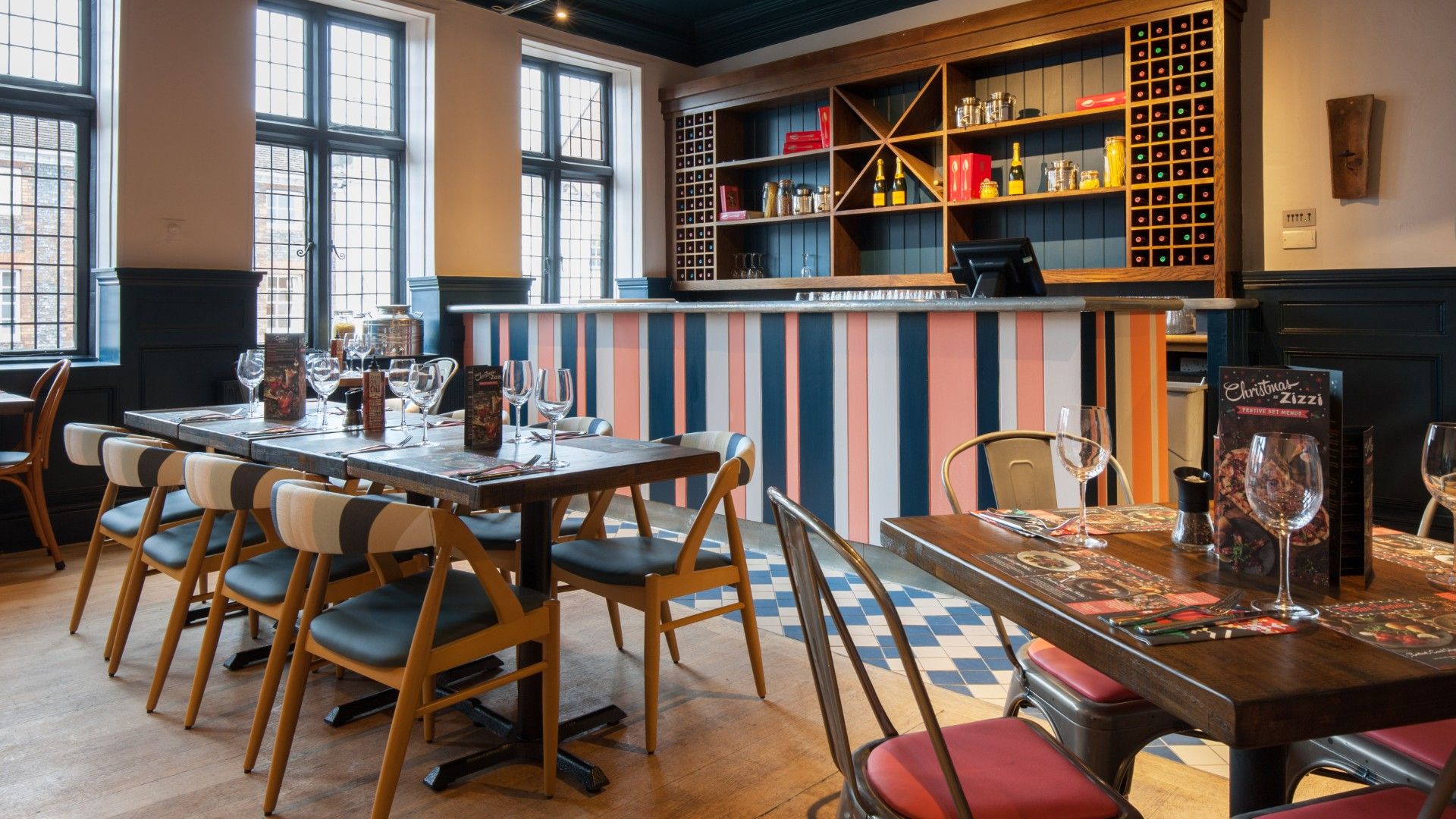 Table view of Zizzi Henley on Thames 