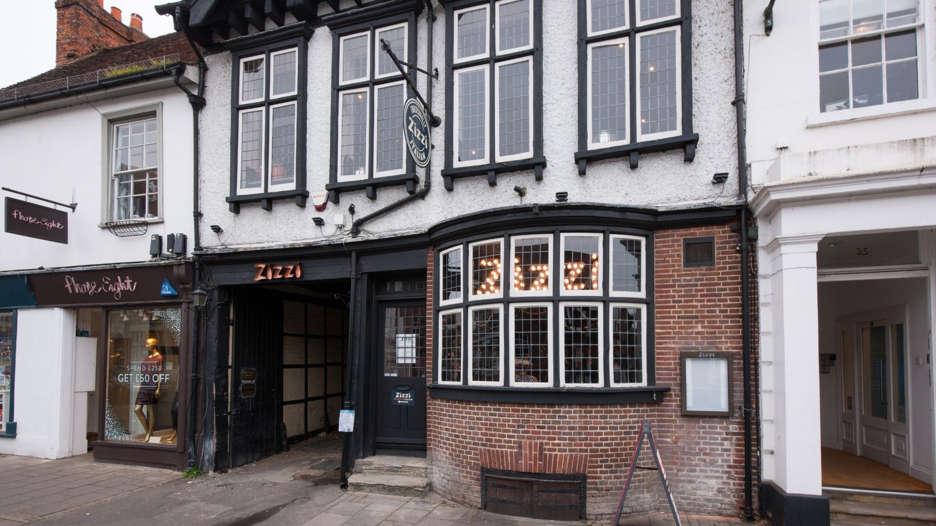 Exterior view of Zizzi Henley on Thames 