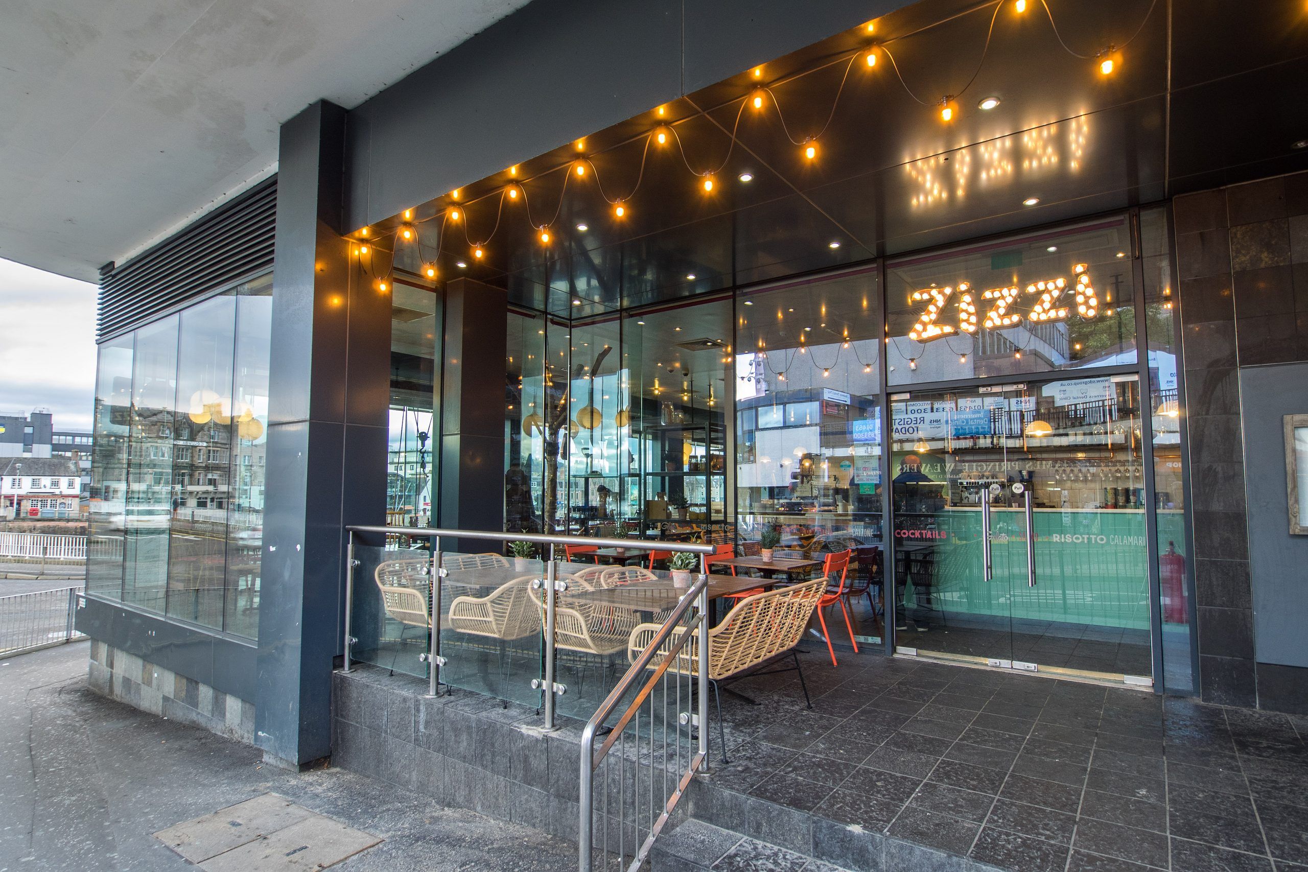 Exterior view of Zizzi, Inverness. 
