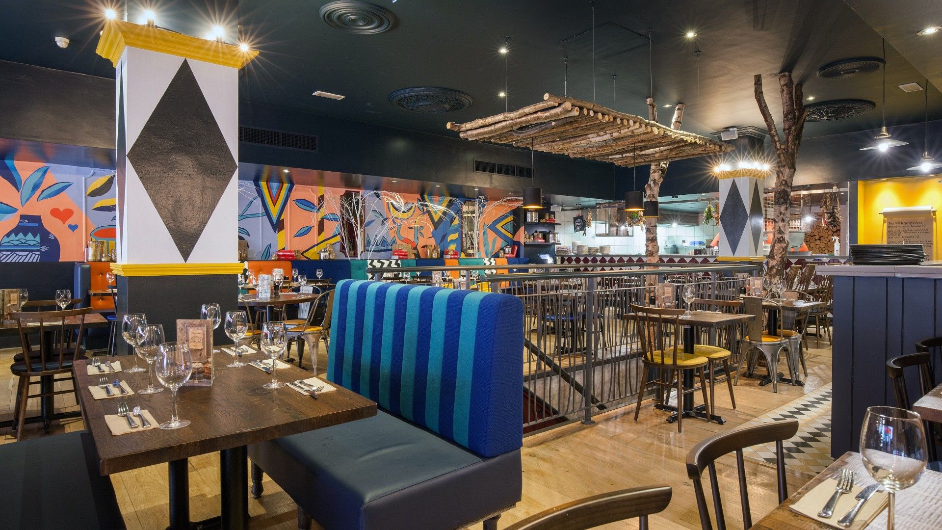 Tables and chairs Zizzi Leamington Spa. 