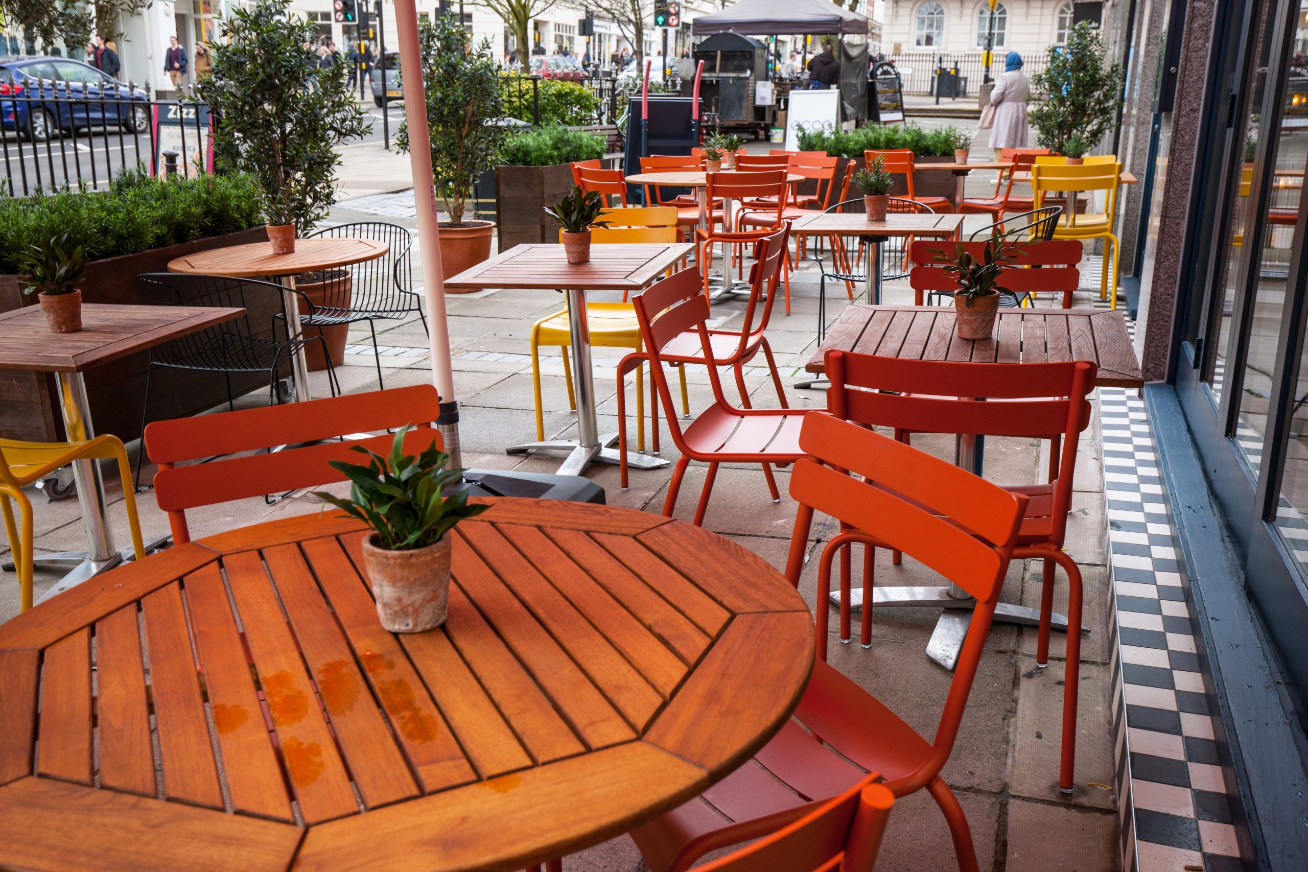 Zizzi Leamington Spa Outdoor Area 