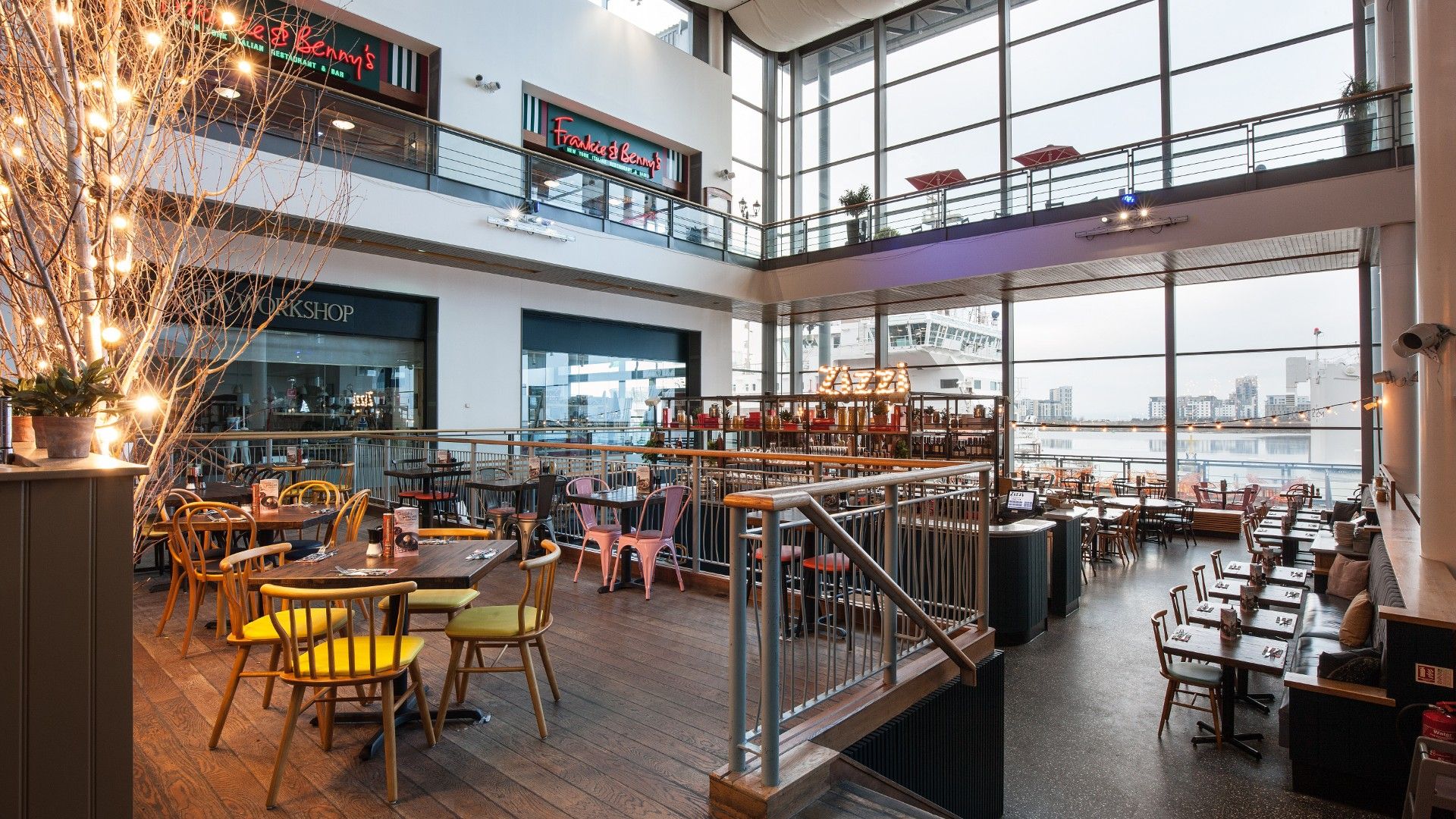 Table view of Zizzi Leith. 