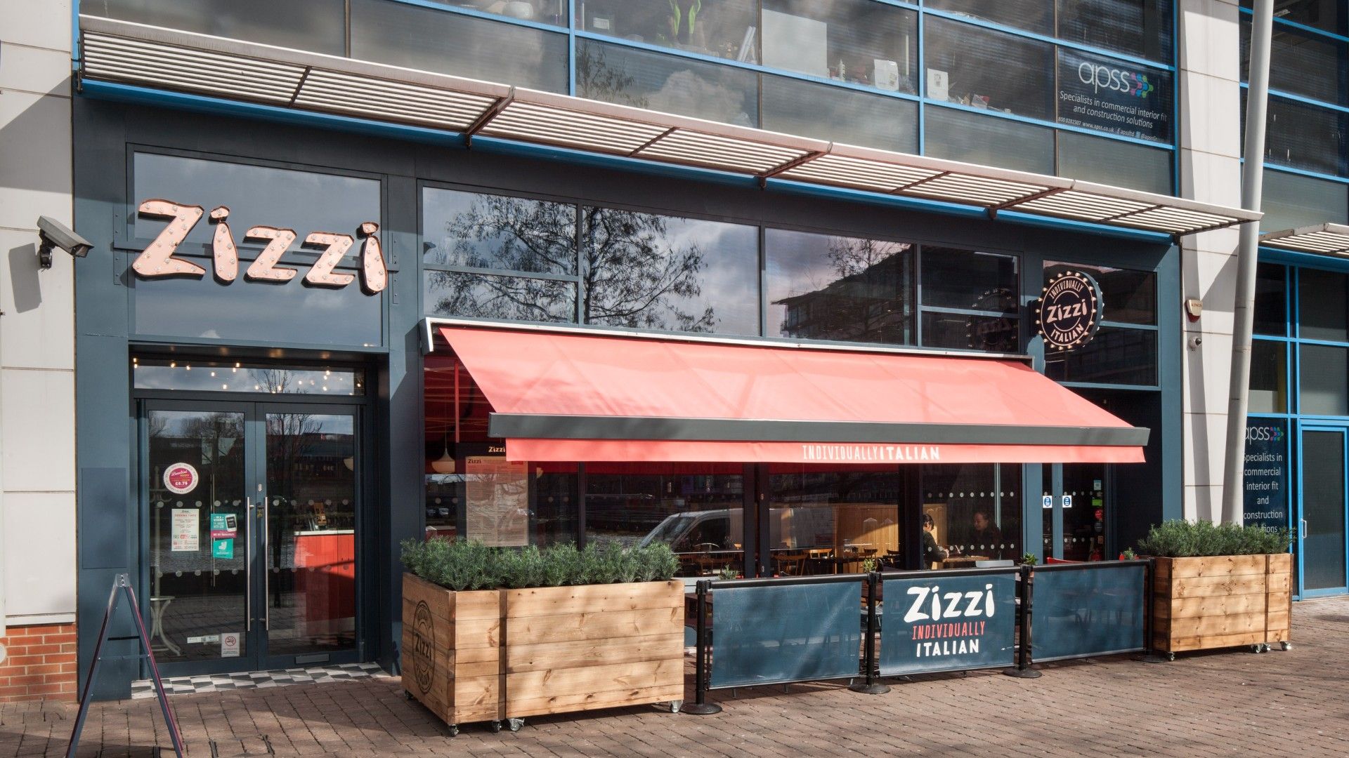 External view of Zizzi Lincoln. 