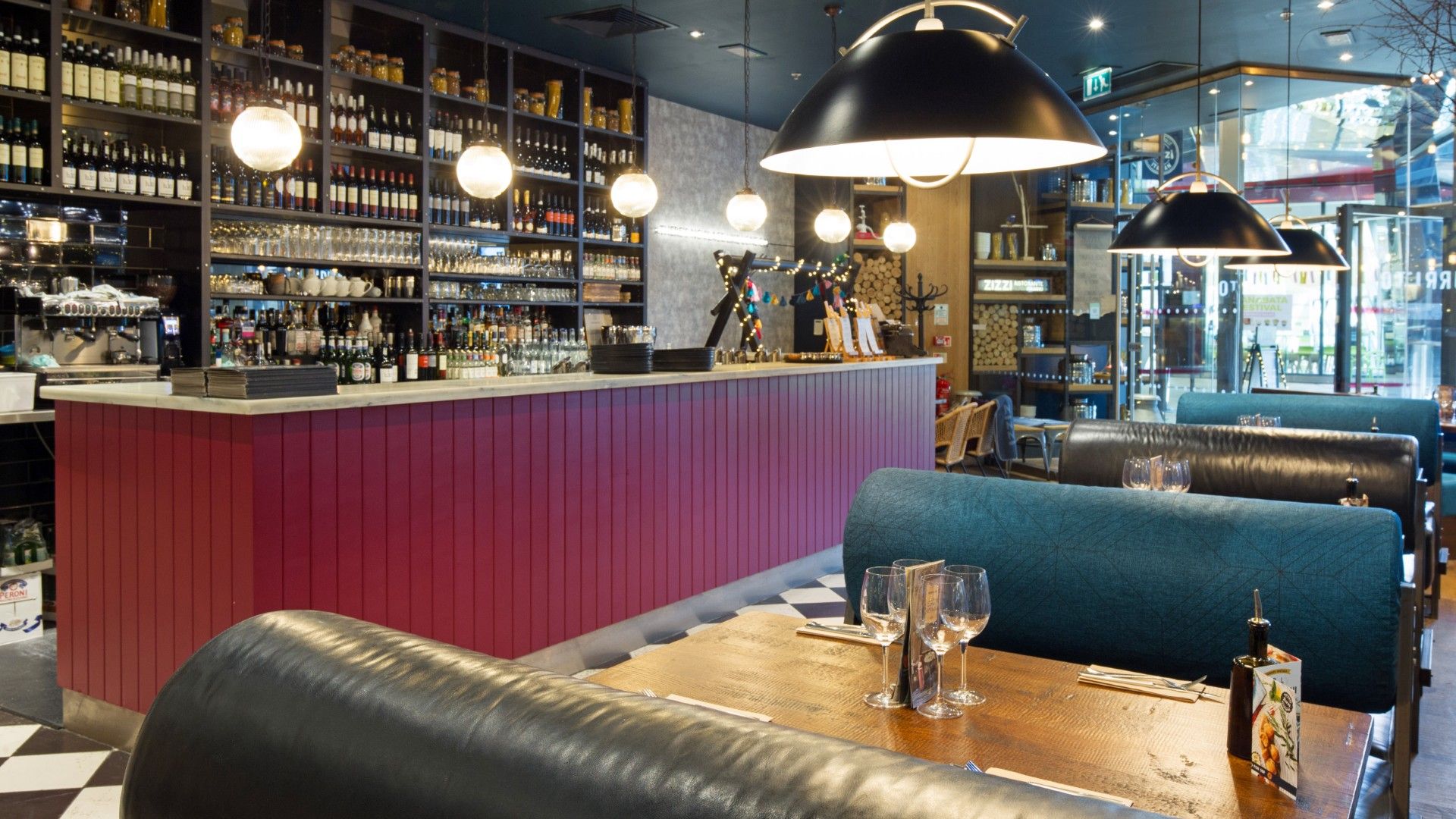 Table view of bar Zizzi One New Change, St Paul's. 