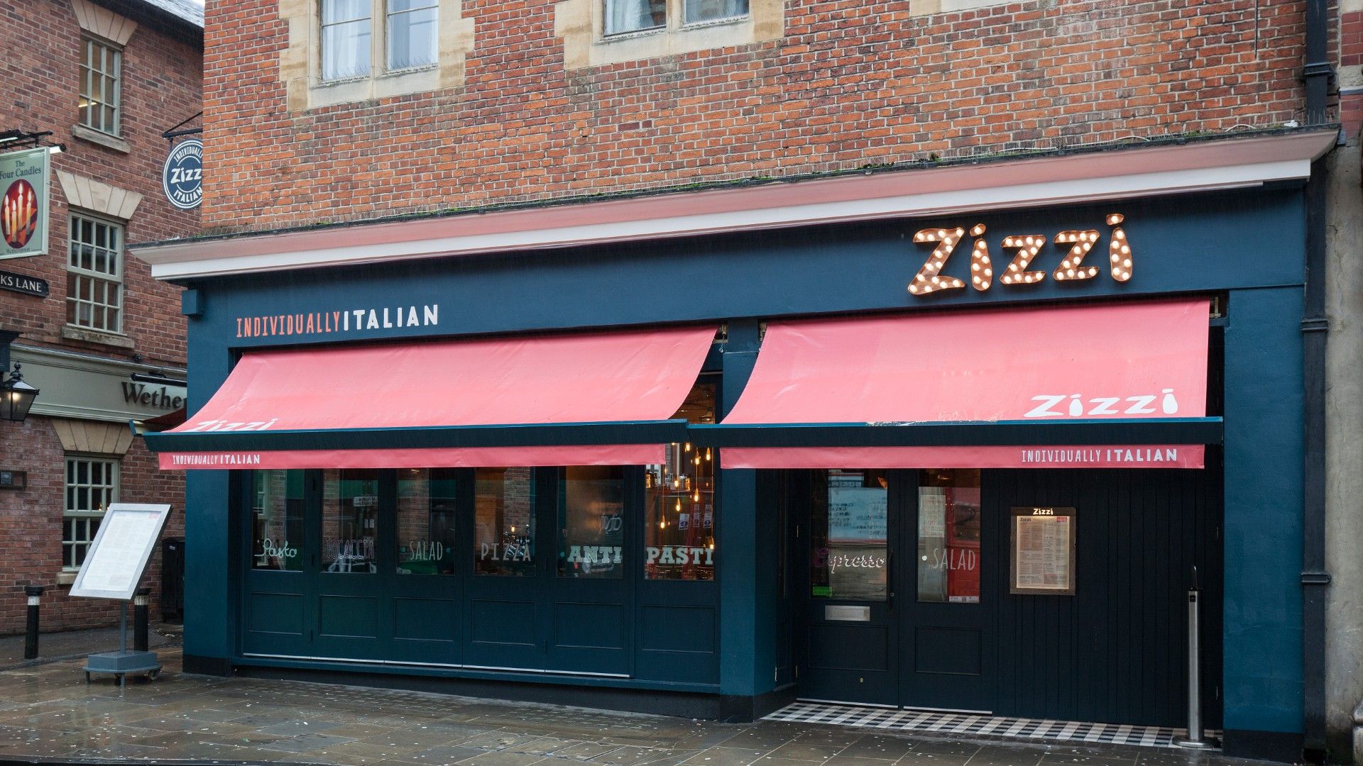 Exterior view of Zizzi Oxford. 