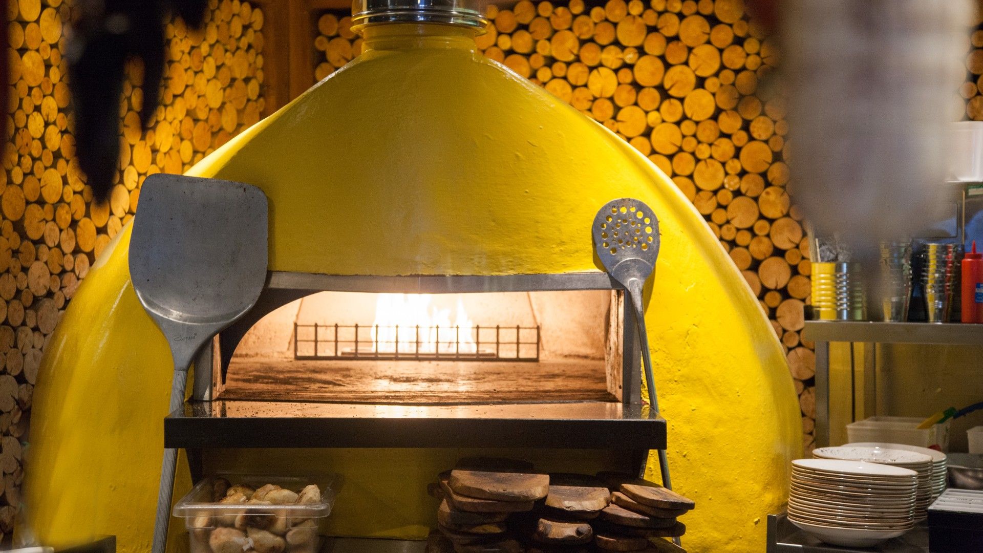 Pizza oven Zizzi Sutton. 
