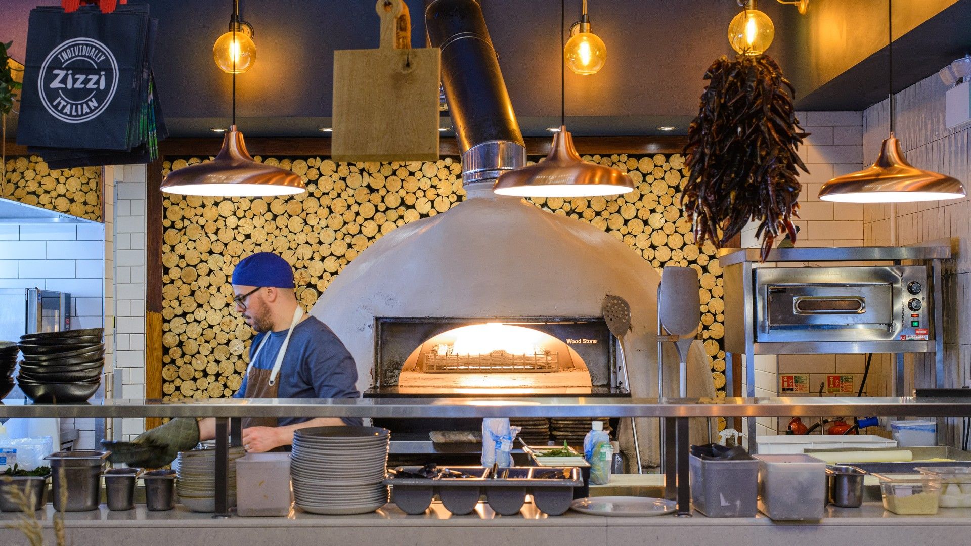 Pizza oven Zizzi The Strand. 