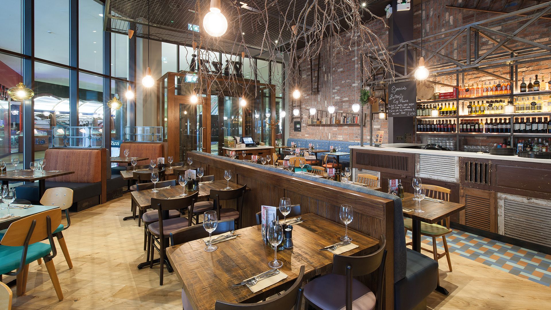 Zizzi-Italian-Cardiff-St-Davids-3 