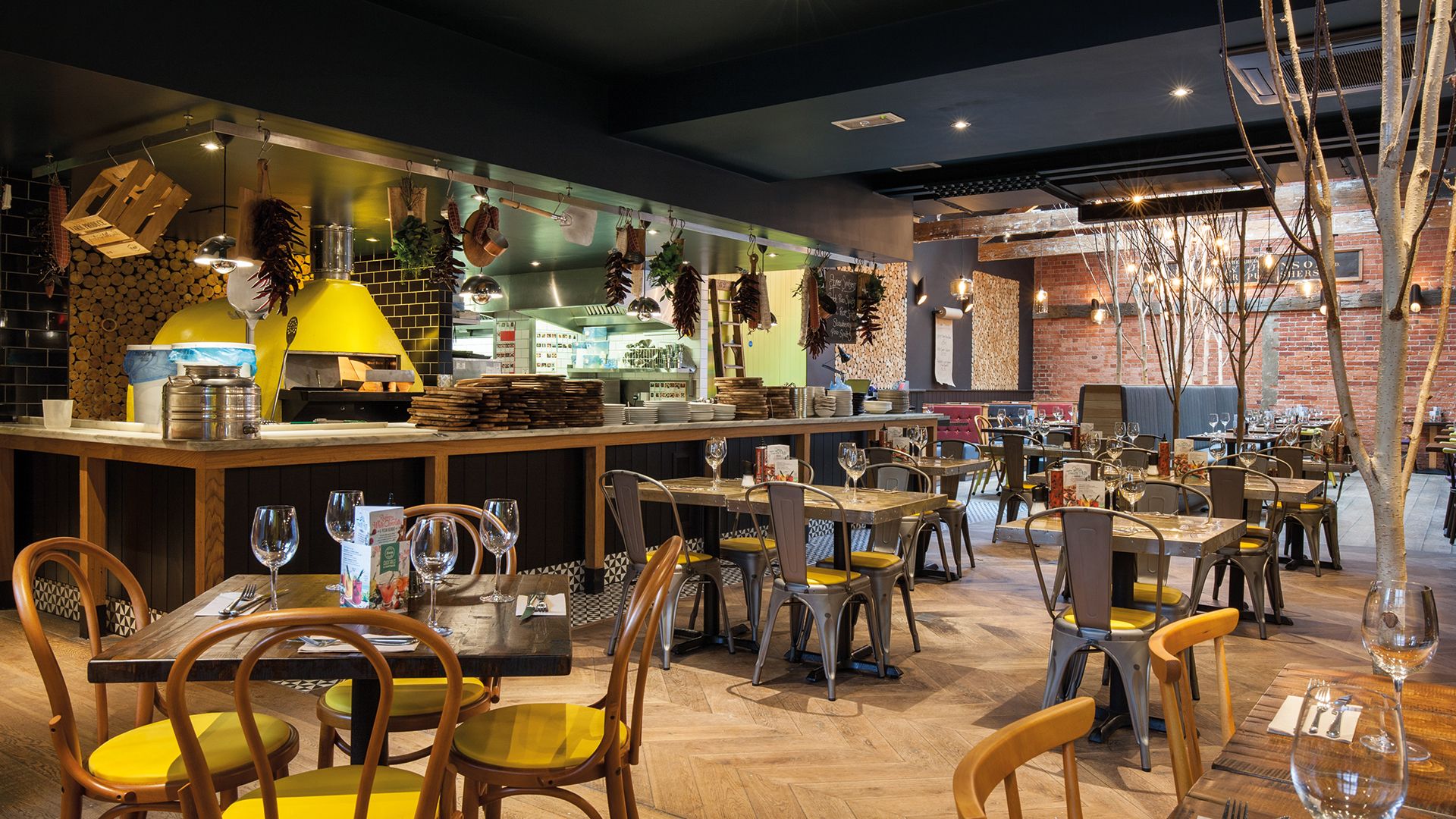 Zizzi-Italian-Winchester-hero 