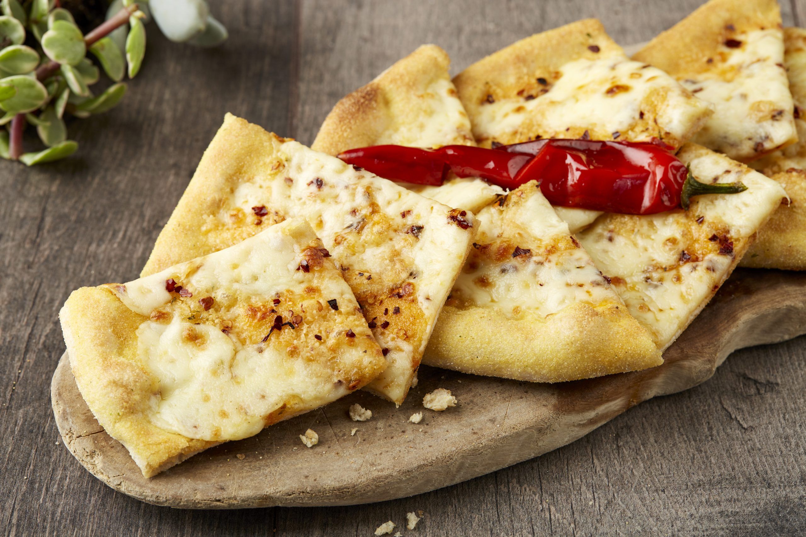 Cheesy Chilli Garlic Bread 