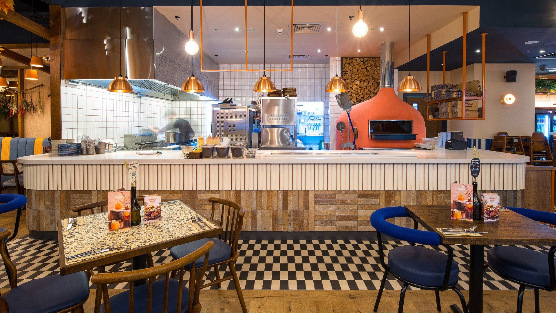 Table view of Zizzi Belfast Odyssey 