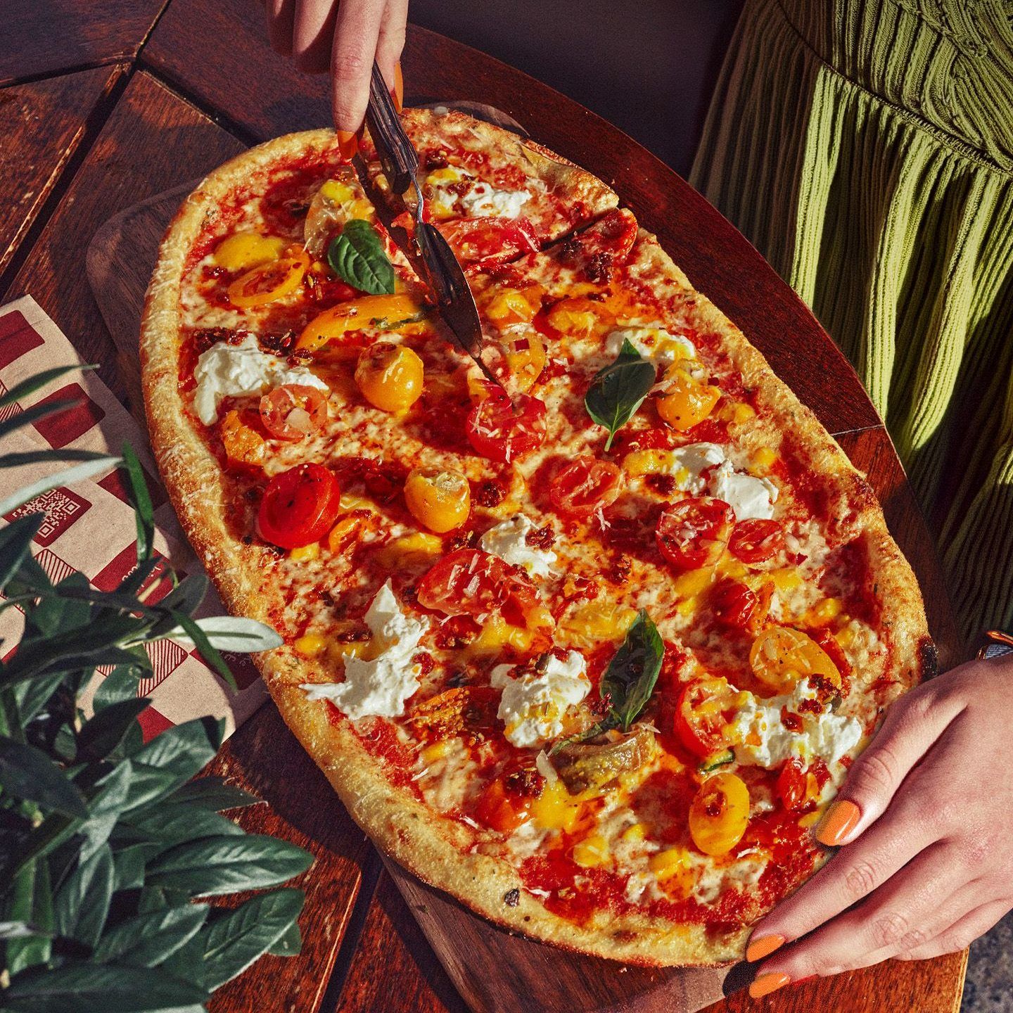 Quattro Pomodoro Rustica Pizza 